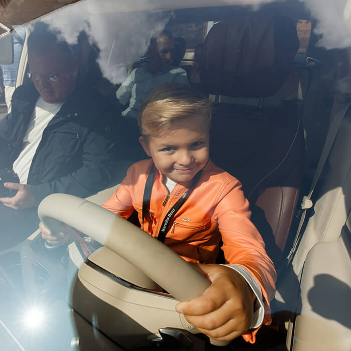 Как мы помогали Автомобильному дому «Энергия» проводить роуд-шоу Mercedes-Benz Star Experience