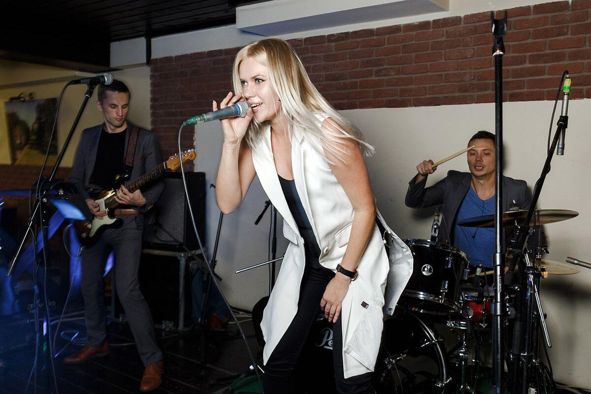 Как провести вместо корпоратива Октоберфест и не прогадать