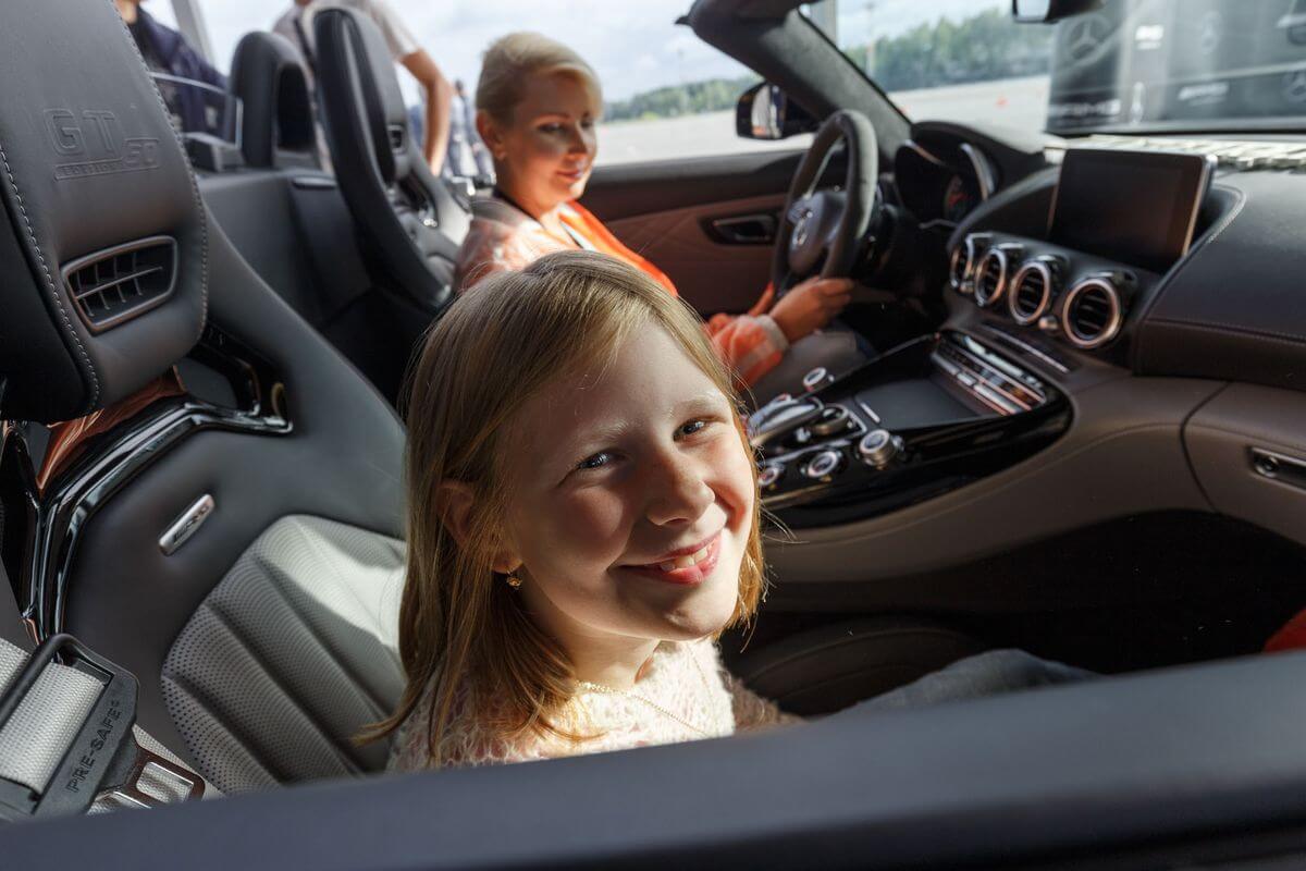 Как мы помогали Автомобильному дому «Энергия» проводить роуд-шоу Mercedes-Benz Star Experience