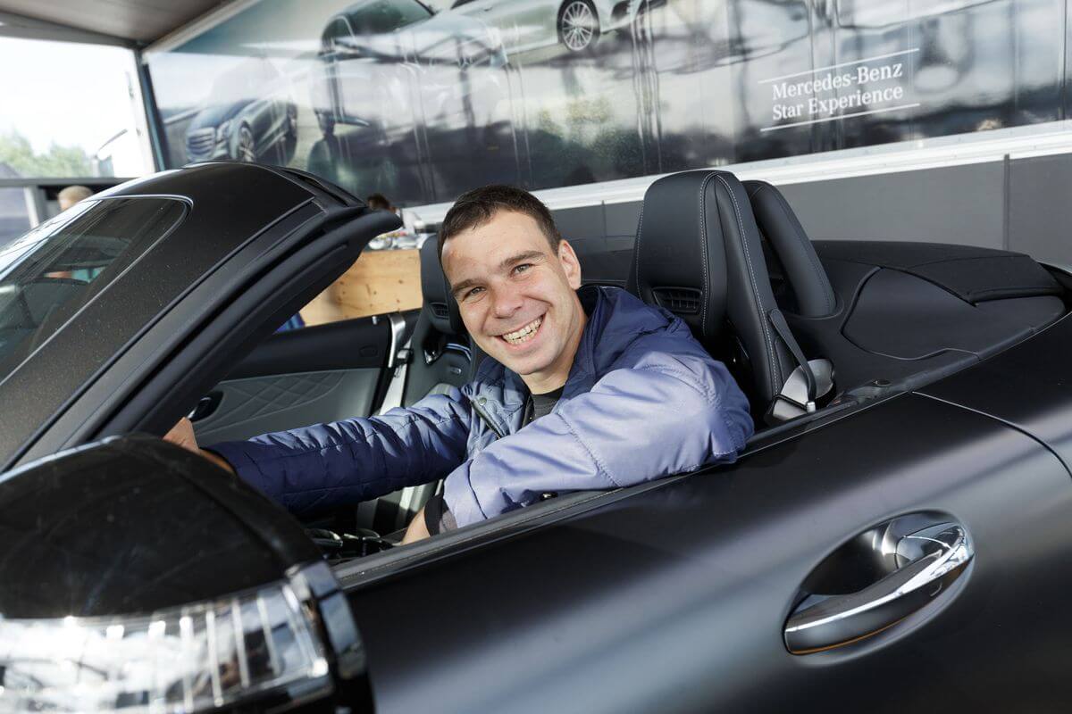 Как мы помогали Автомобильному дому «Энергия» проводить роуд-шоу Mercedes-Benz Star Experience