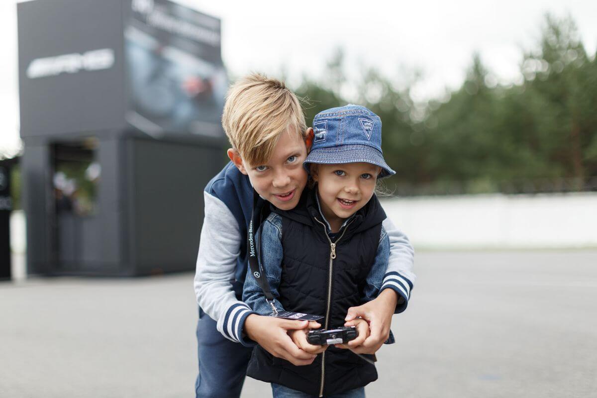 Как мы помогали Автомобильному дому «Энергия» проводить роуд-шоу Mercedes-Benz Star Experience