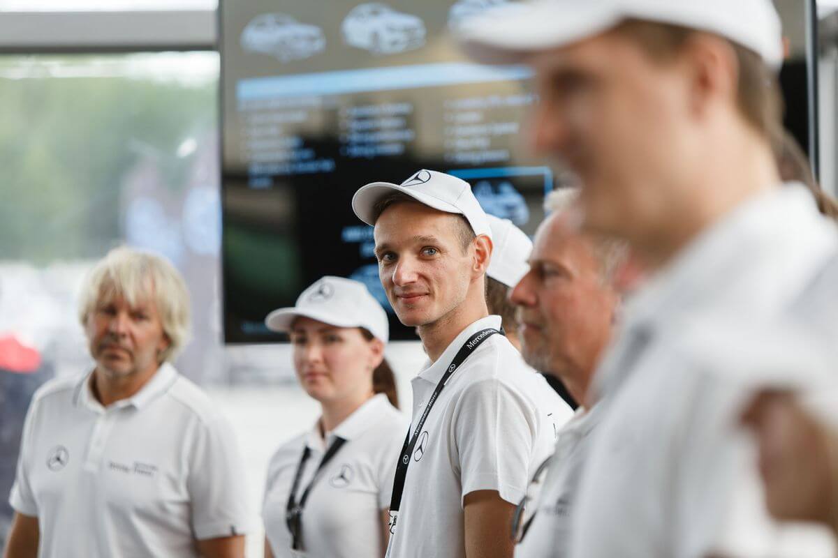 Как мы помогали Автомобильному дому «Энергия» проводить роуд-шоу Mercedes-Benz Star Experience
