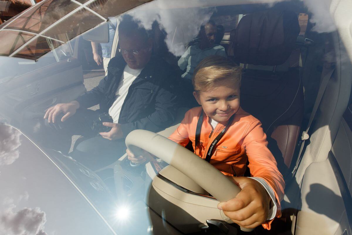 Как мы помогали Автомобильному дому «Энергия» проводить роуд-шоу Mercedes-Benz Star Experience