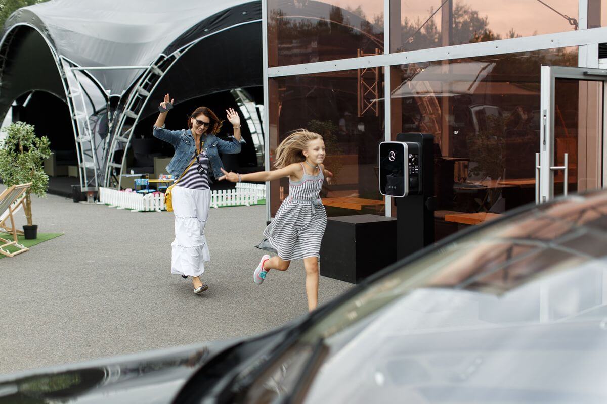 Как мы помогали Автомобильному дому «Энергия» проводить роуд-шоу Mercedes-Benz Star Experience